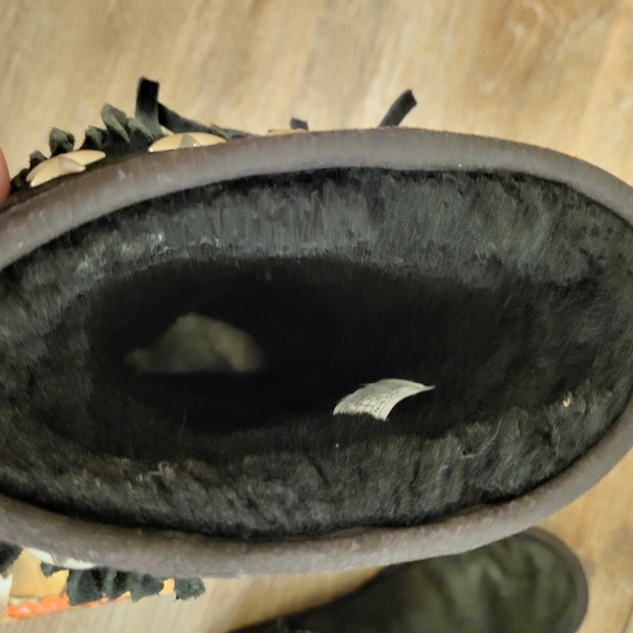 Jimmy Choo Ugg Suede Sora Black Fringe Boots Size 5 - Picture 5 of 6